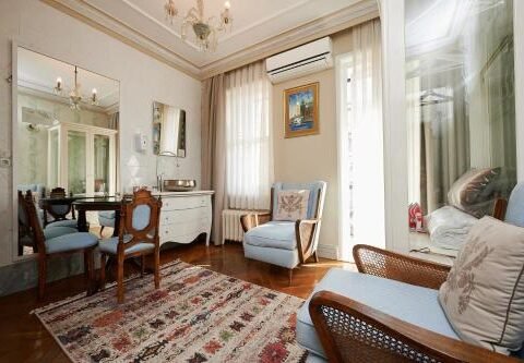 2025 beyoğlu small hotels, 2025 маленькие отели бейоглу, маленькие отели стамбула, бутик-отели бейоглу, дизайнерский отель бейоглу, маленький отель джихангир, маленький отель чукурджума, маленький отель галата, проживание в бейоглу, faik pasha apartments, длительное проживание бейоглу