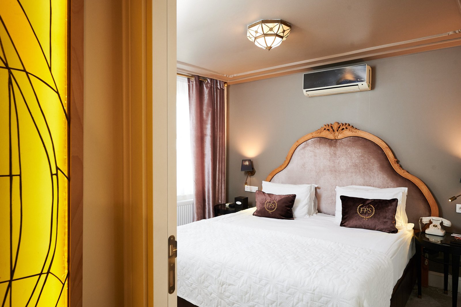 Istanbul Small Hotels 2026: экспертное руководство по бутик-апартаментам в центре Стамбула