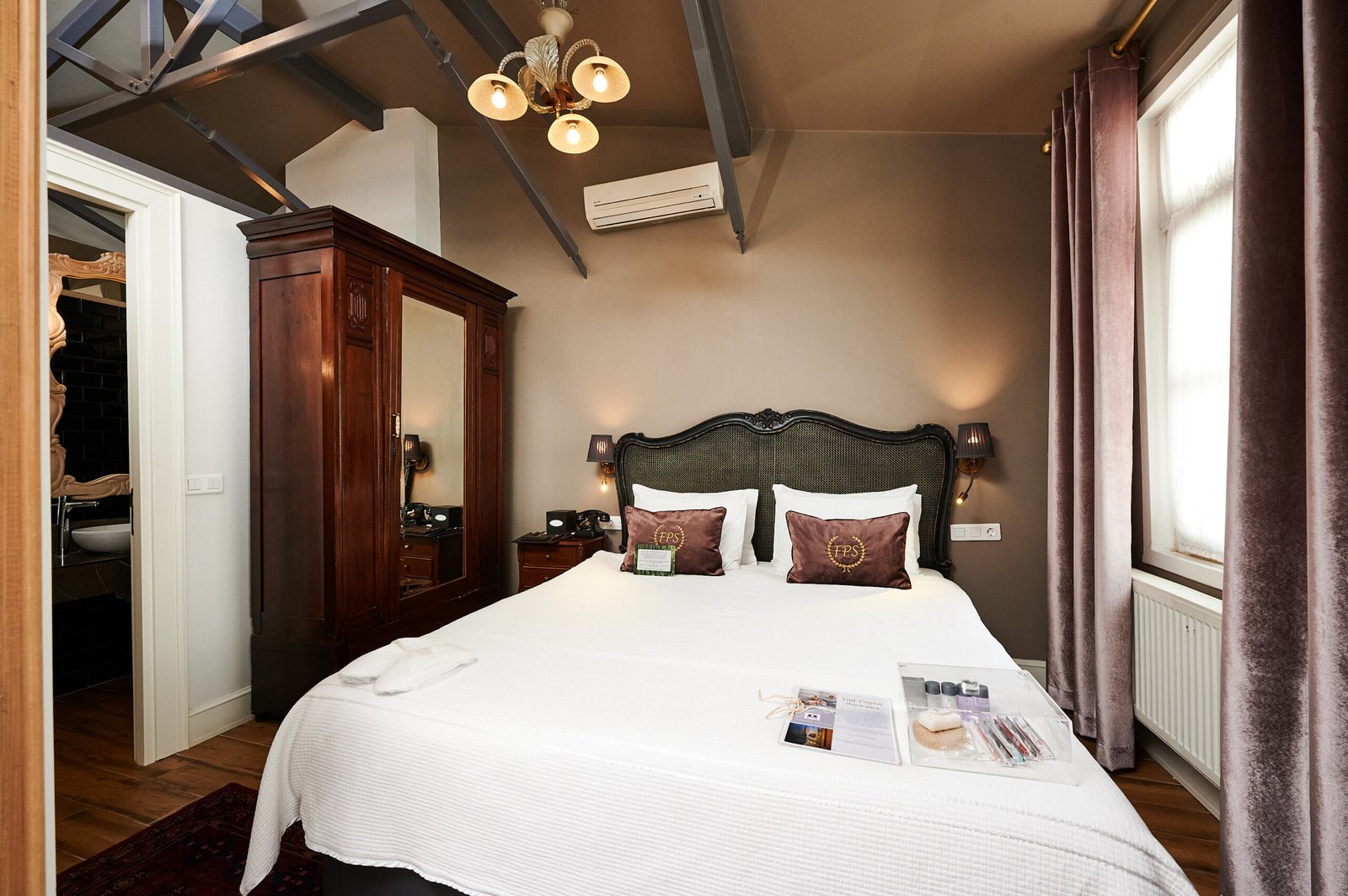 Beyoğlu Hotels 2026: Бутик-Апартаменты В Сердце Исторического Стамбула